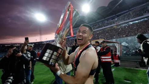 Alfredo Stöhwing revela cómo van las conversaciones con Óscar Opazo