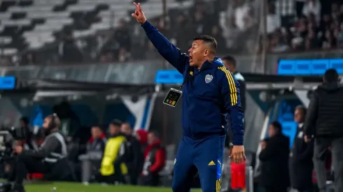 Jorge Almirón sufre con las bajas antes de enfrentar a Colo Colo.