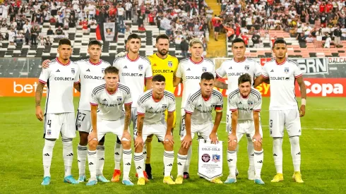 Juveniles albos recibieron un consejo del goleador Humberto Suazo.