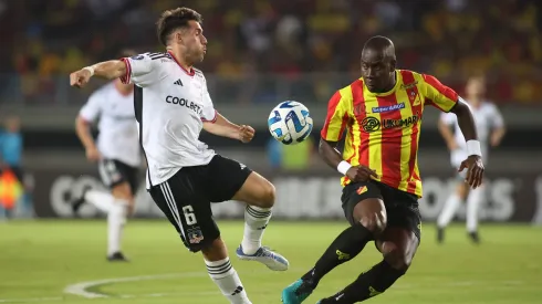 Periodista colombiano le manda un recado a Colo Colo.