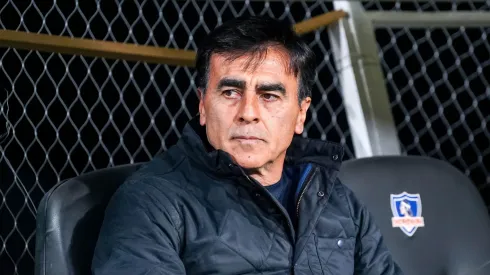 En Colo Colo echan por la borda el deseo de Gustavo Quinteros.
