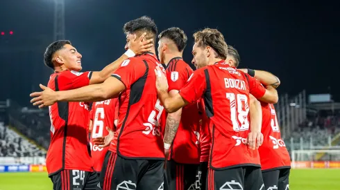 Alfredo Stohwing traza ambiciosos objetivos y le mete presión a Colo Colo.