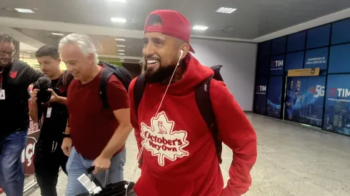 Vidal llega a Curitiba para firmar como refuerzo del Paranaense.