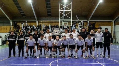 Colo Colo Futsal recibe a la U en La Florida.
