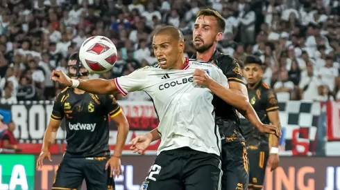 ¿Se aleja de Colo Colo? DT de Coquimbo Unido confirma interés en Leandro Benegas.