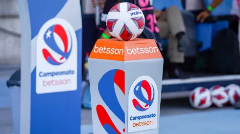 Refuerzos y salidas de Colo Colo en esta temporada.