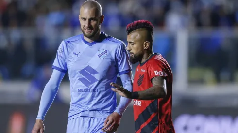 Paranaense recibe al Bolívar por Copa Libertadores.