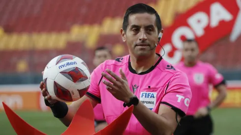 Las polémicas de Francisco Gilabert arbitrando a Colo Colo.
