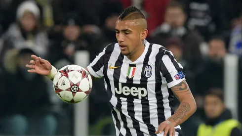 Arturo Vidal recuerda su primer hattrick con sabrosa anécdota.