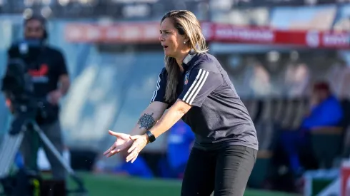 DT de Colo Colo FEM ve el vaso medio lleno tras el empate con la U.