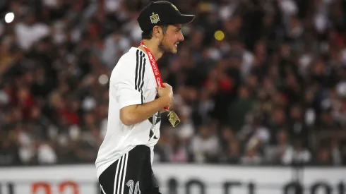 Marco Rojas recordó a Colo Colo con notable gesto.