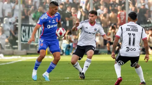 La formación de la U ante Colo Colo.