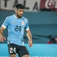 Novato defensor uruguayo ni se inmuta por inactividad de Sánchez