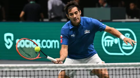 Chile enfrenta a Italia por Copa Davis.