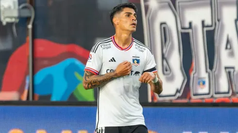 Erick Wiemberg fue homenajeado por la hinchada de Colo Colo.