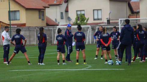 ¿Dónde ver en vivo y online a Chile Femenino vs Nueva Zelanda?.
