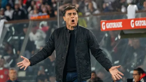 Gustavo Quinteros no siente responsabilidad por ser campeón en Colo Colo.