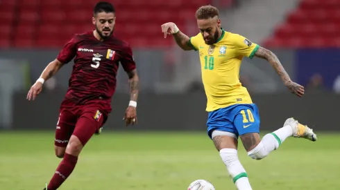 Brasil enfrenta a Venezuela.