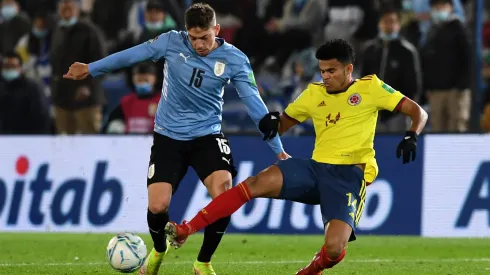 Colombia recibe a Uruguay por Eliminatorias.