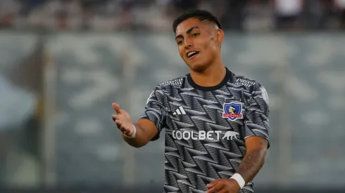 La nueva medida de Colo Colo contra Jordhy Thompson.