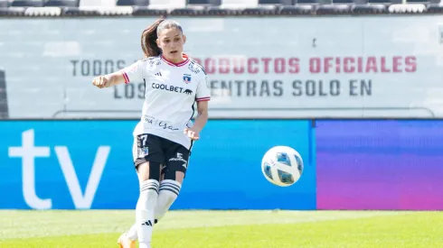 Golazo de Olave para el empate de Colo Colo femenino en la semifinal.