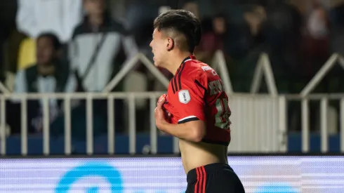 Históricos de Colo Colo quedan vueltos locos con Leandro Hernández.