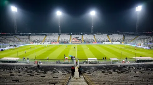 Colo Colo busca alternativas para partido con Unión Española.