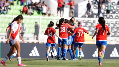 El golazo de Anaís Cifuentes en Chile Femenino.
