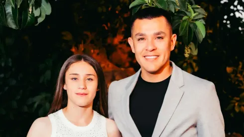 Carlos Muñoz tuvo que aguantar el llanto tras el premio a su hija Catalina.