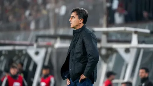 ¡Ojo Colo Colo! Racing toma decisión con Gustavo Quinteros