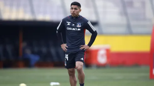 La medida del abogado para que Thompson pueda salir de Chile.