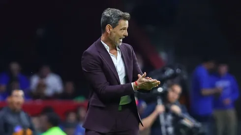 Nuevo nombre a la lista: Colo Colo se interesa en Diego Cocca para reemplazar a Gustavo Quinteros.