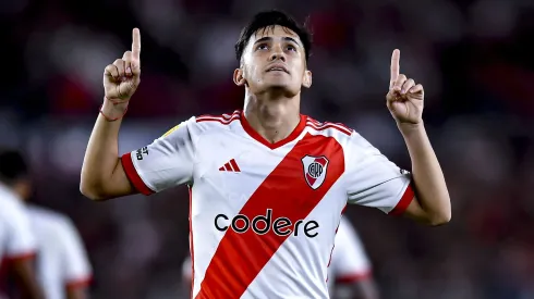 River le respondió a Los Angeles Galaxy por Pablo Solari.