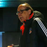 Carlos Caszely se lanza contra Blanco y Negro por falta de entrenador en Colo Colo