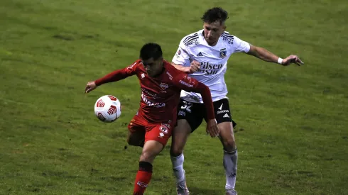 Lo + leído del 2023: Colo Colo le pega flor de palo a Ñublense por suspensión del partido.