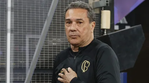 Cóndor Rojas le sube el pulgar a la llegada de Luxemburgo a Colo Colo.