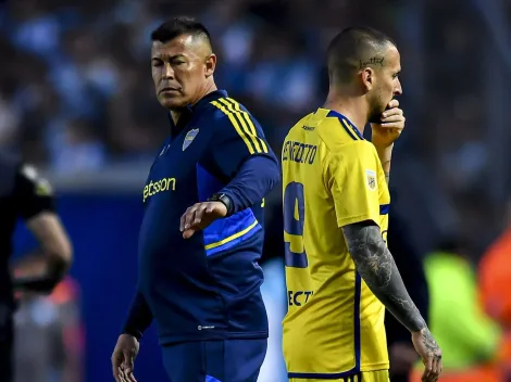 Almirón no descarta opción de Benedetto en Colo Colo