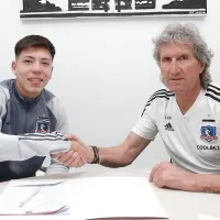 Colo Colo blinda a otra de sus joyas: Leandro Hernández firma su primer contrato profesional