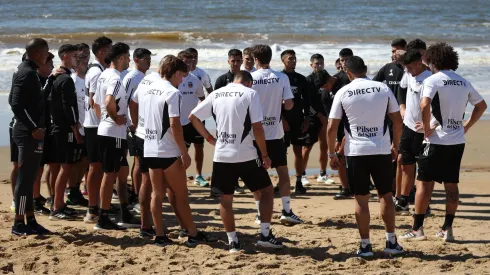 Las promesas que buscan una oportunidad con Almirón en pretemporada.