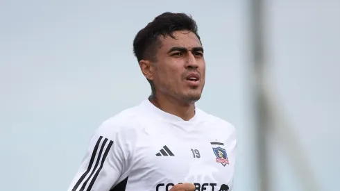 Lezcano asombra en la pretemporada de Colo Colo, pero no suma minutos.