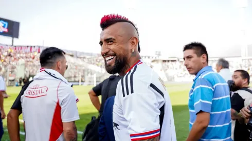 Arturo Vidal anuncia transmisión en vivo en su canal de Twitch ante inminente llegada a Colo Colo.