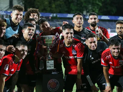 El emotivo gesto de Pavez con Plaza y el trofeo que gana Colo Colo