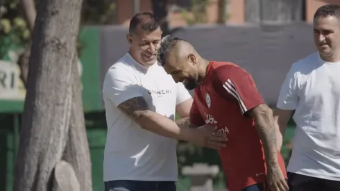 A Jorge Almirón le brillan los ojos por la llegada de Arturo Vidal a Colo Colo.