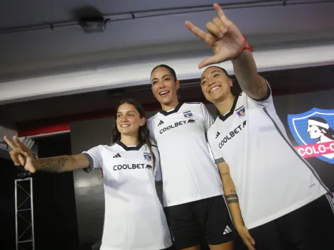 Torrero da luces de la camiseta de arqueros en Colo Colo