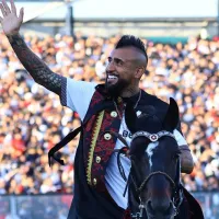 Emoción, locura y asombro: Los agitados primeros días de Arturo Vidal en Colo Colo