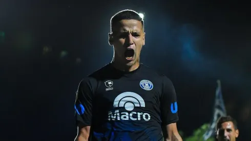 Aseguran que Colo Colo puso sus ojos en el goleador de la Primera B de Argentina.