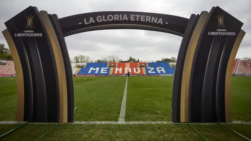 Colo Colo visitará a Godoy Cruz en el Malvinas Argentinas de Mendoza.