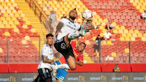 Arturo Vidal deslumbró en Colo Colo.