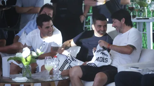 Jugadores con pasado en Colo Colo invitados a la despedida de Valdés.