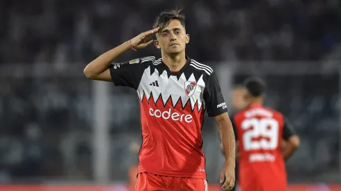 Solari la sigue rompiendo en River y anota un gol a Talleres.